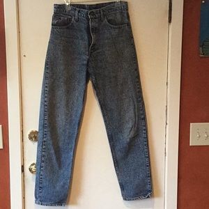 Men’s Levis 550 Size W33 L34